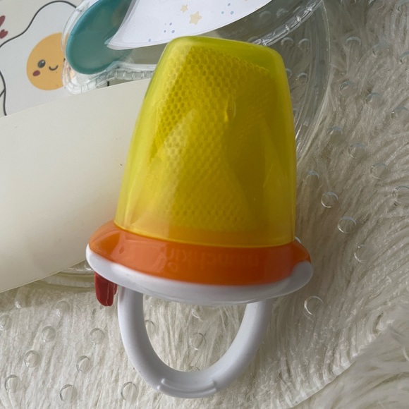 Baby Feeding Bundle - Picture 2 of 4